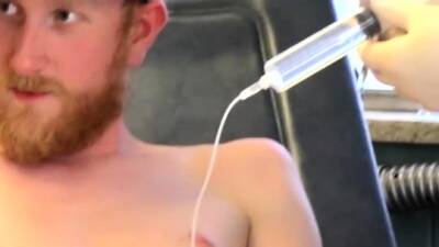 Lips kissing gay porn First Time Saline Injection for - drtuber.com